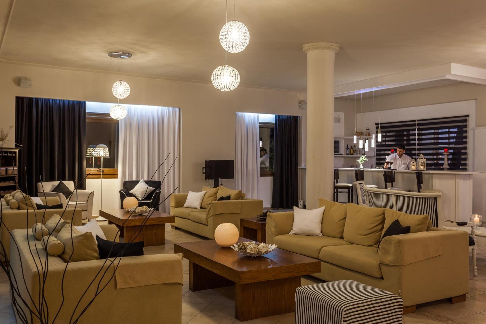 Skopelos Holidays Hotel & Spa Bagian luar foto