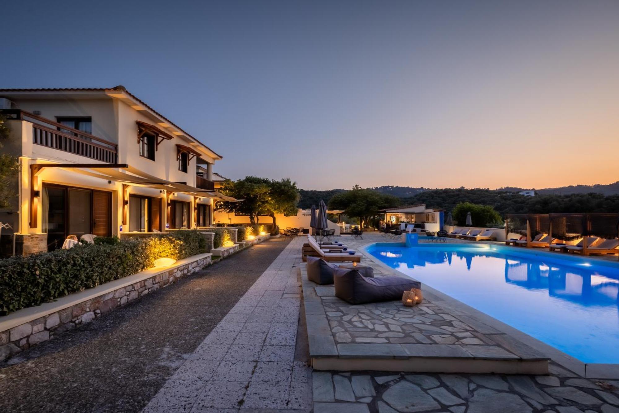 Skopelos Holidays Hotel & Spa Bagian luar foto