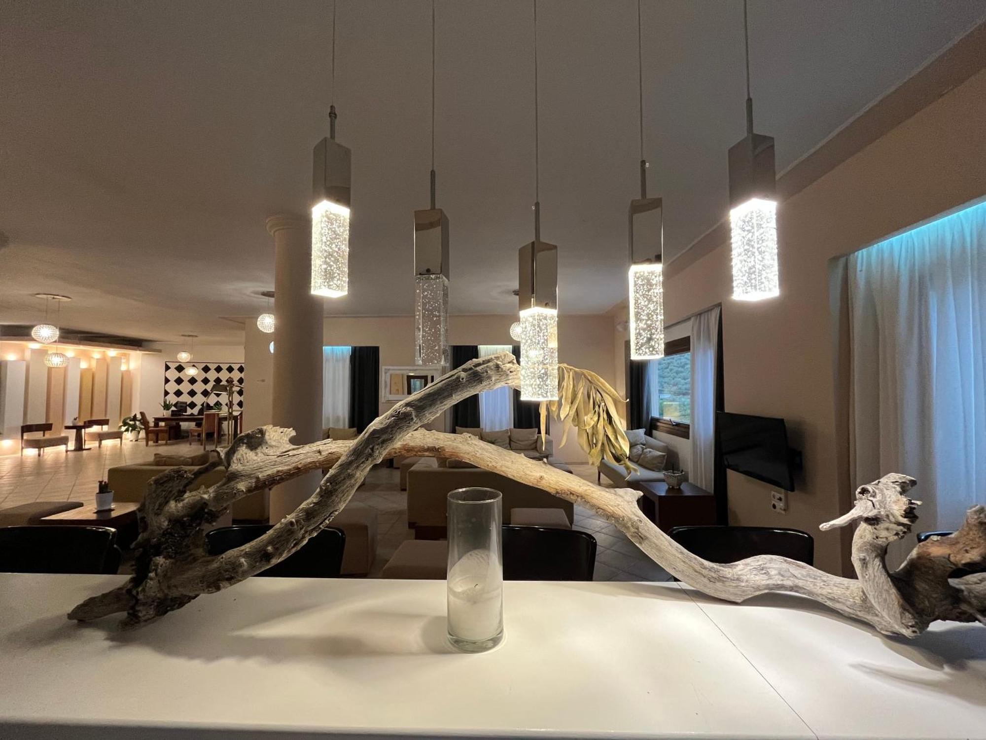 Skopelos Holidays Hotel & Spa Bagian luar foto