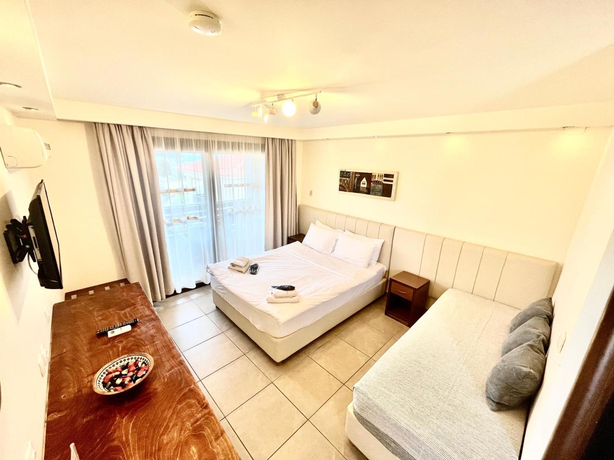 Skopelos Holidays Hotel & Spa Bagian luar foto